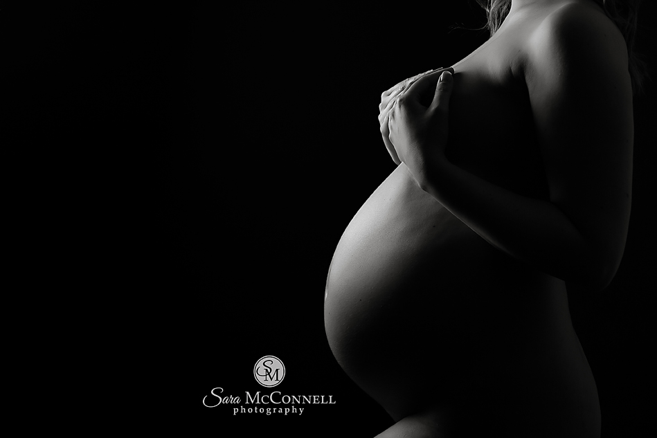 Ottawa Maternity Photographer | A now classic maternity photo