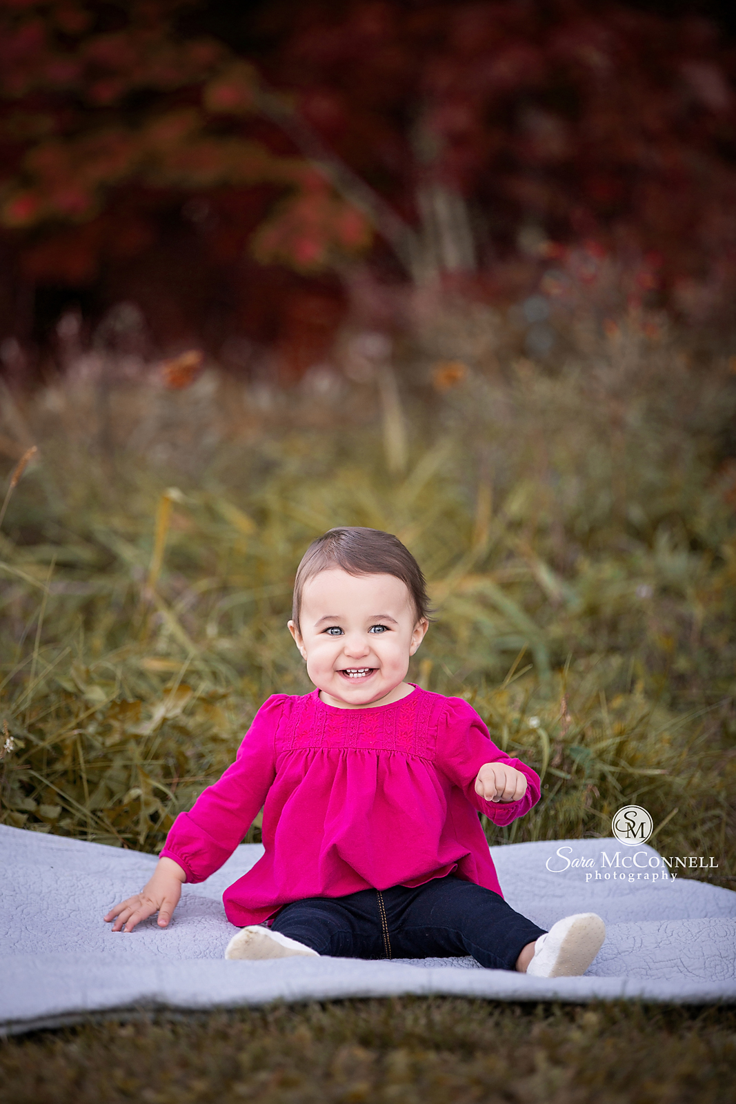Ottawa Baby Photographer | Finding her smiles