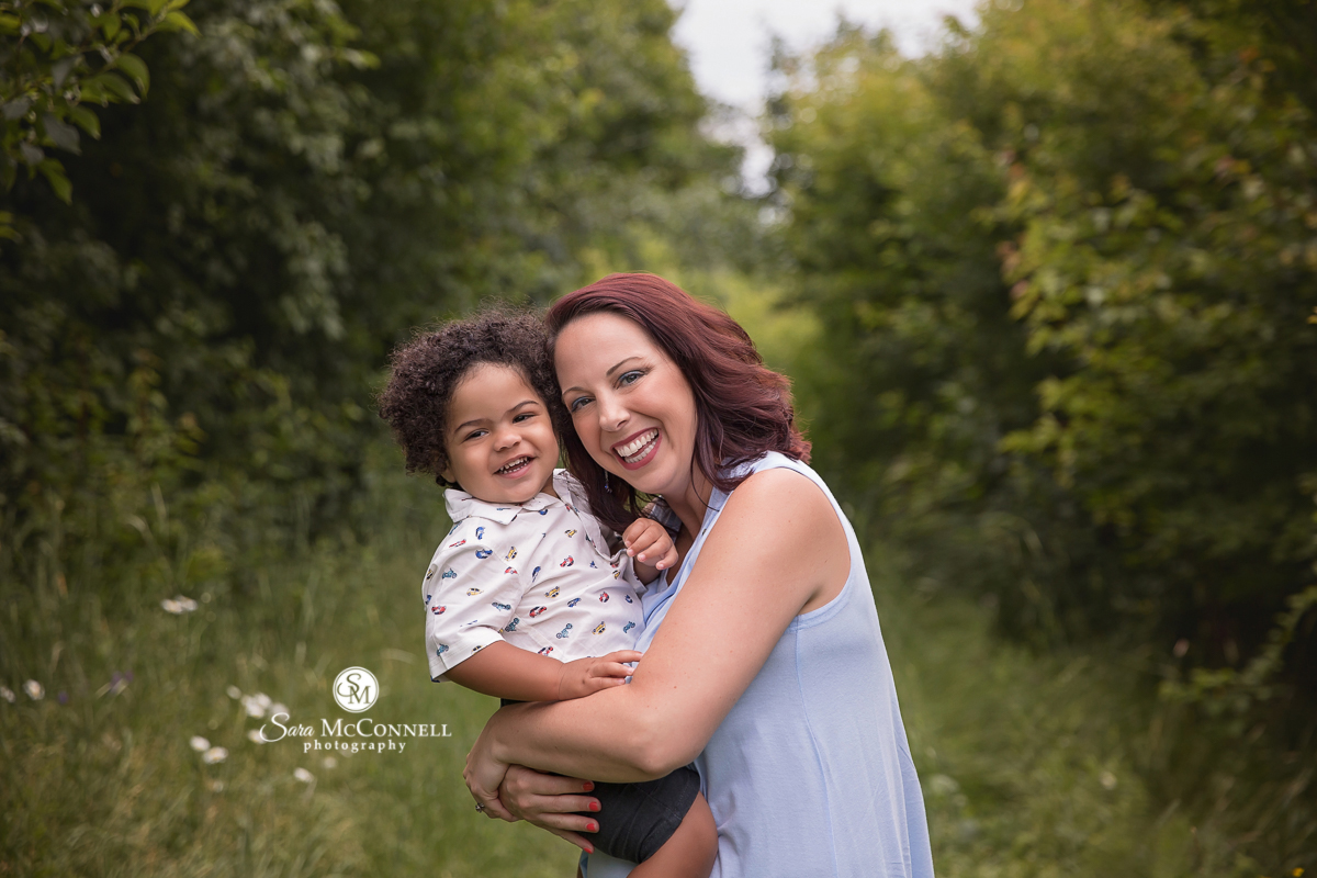 Ottawa Family Photos in the Summer with Sara McConnell Photography