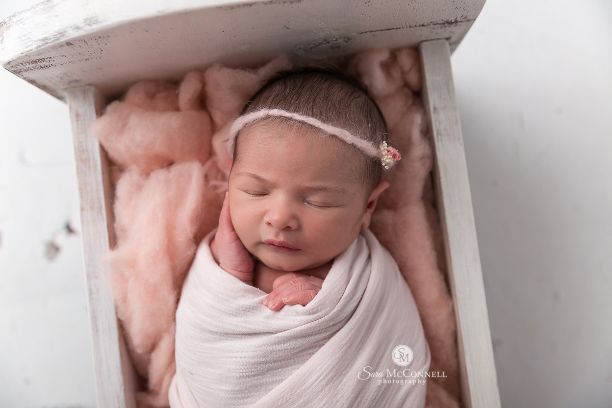 Ottawa Newborn Photos by Sara McConnell Photography