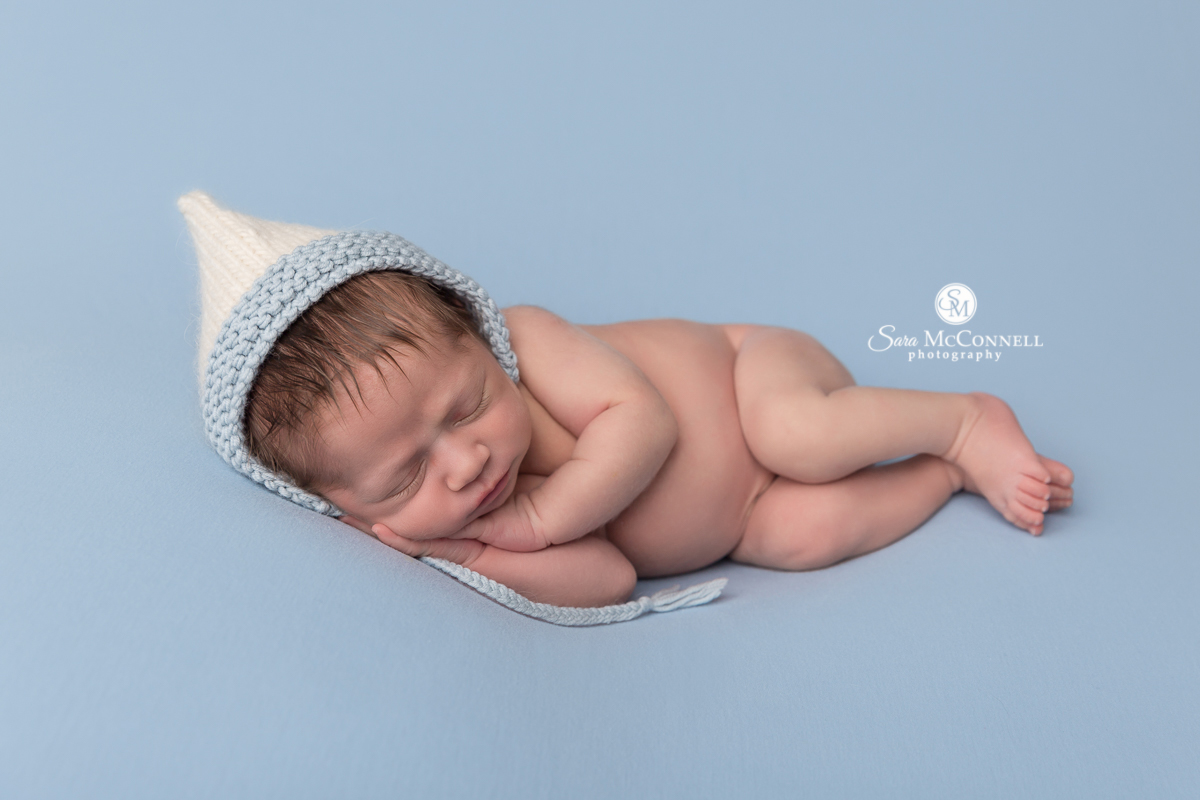 Ottawa Newborn Photos by Sara McConnell Photography - baby sleeping