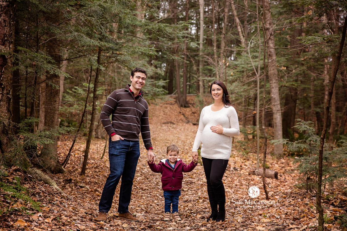Ottawa Maternity Photos by Sara McConnell Photography