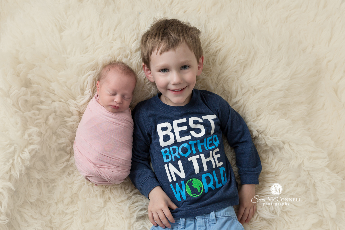 Ottawa Newborn Photographer | With his sister