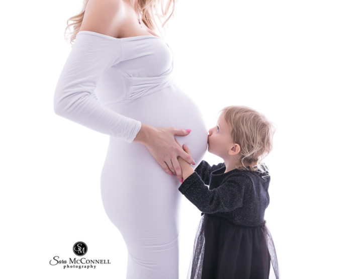 Ottawa Maternity Photographers | Blushing