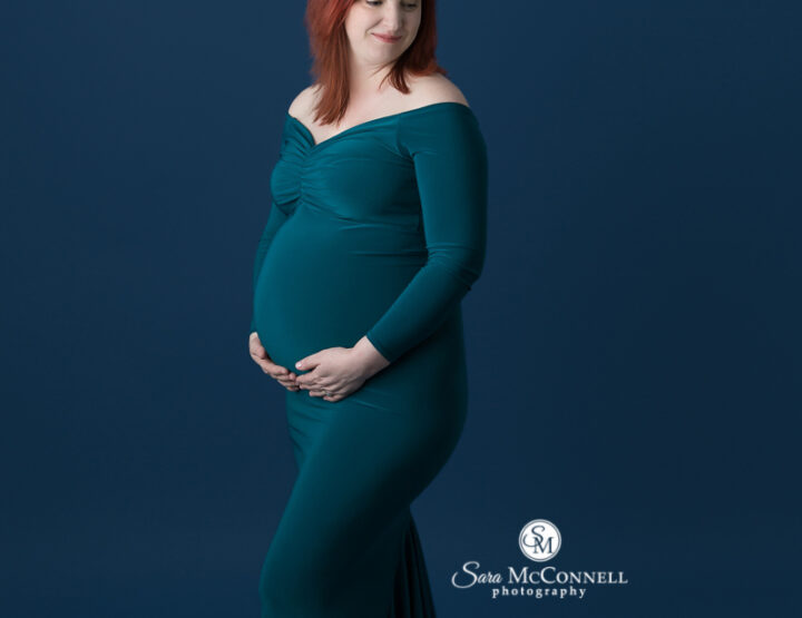 Waiting To Meet You | Ottawa Maternity Photos