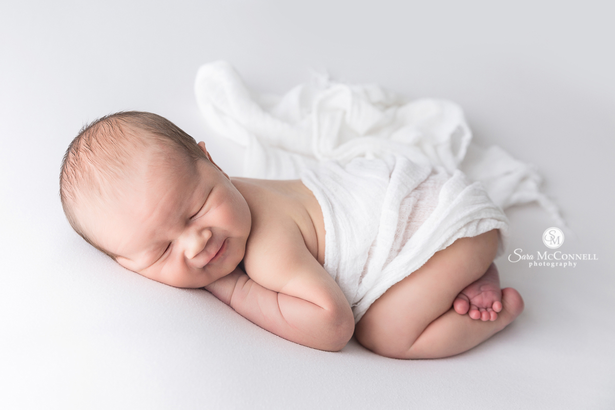 Cream & White | Ottawa Newborn Photographer