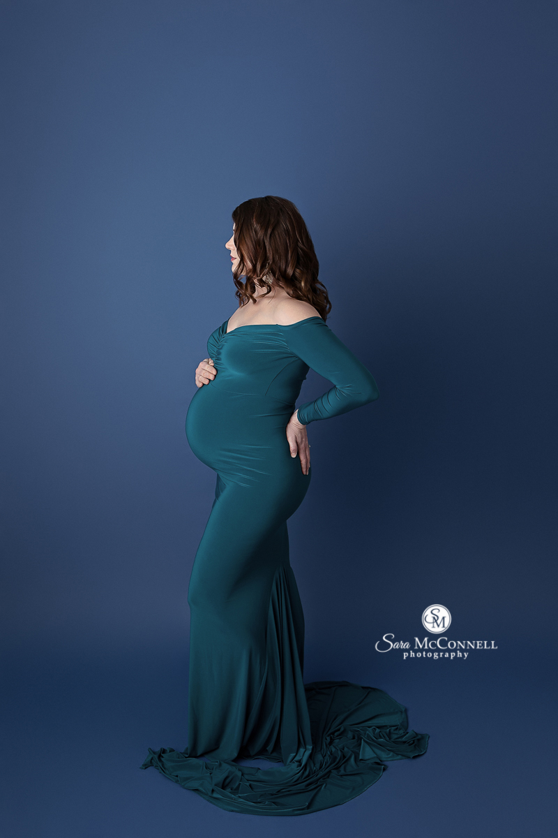 Beautiful Blue Ottawa Maternity Photos