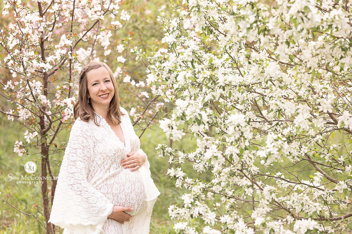 Ottawa Spring Blossom Maternity Photos
