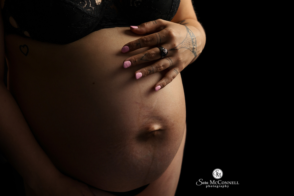 Ottawa boudoir maternity photo session
