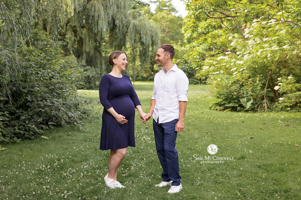 Maternity Photoshoot Ottawa | Choosing your outfits