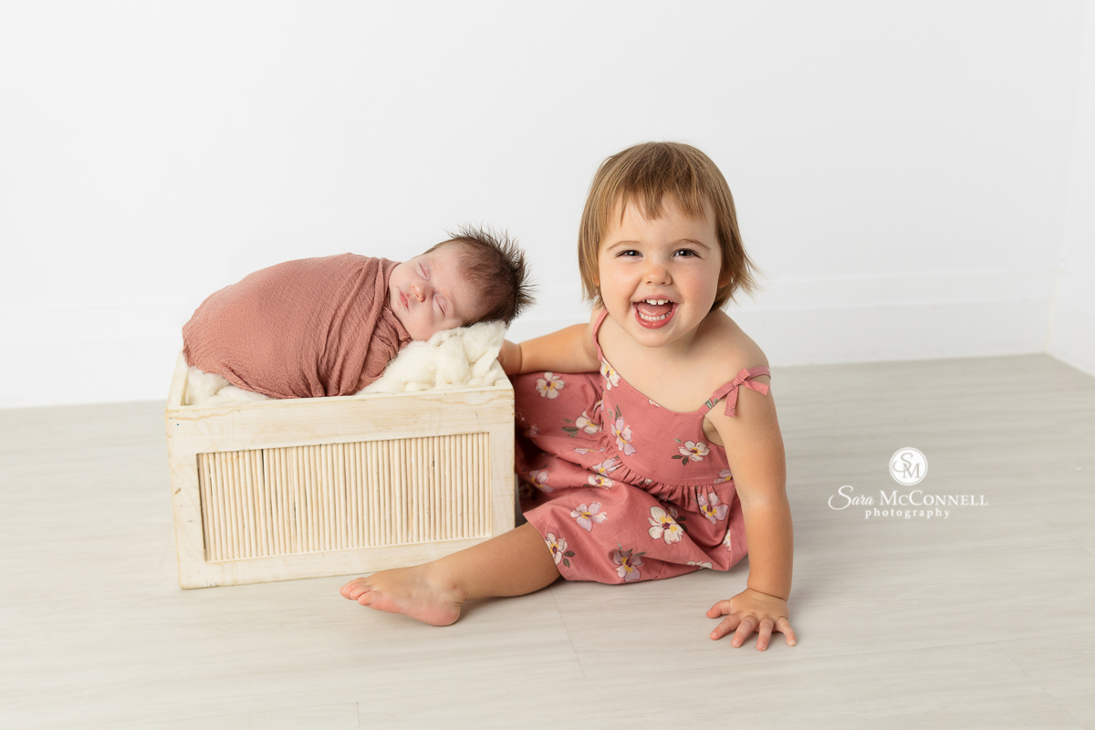 Newborn Photography Near Me | Photoshopping Sibling Photos