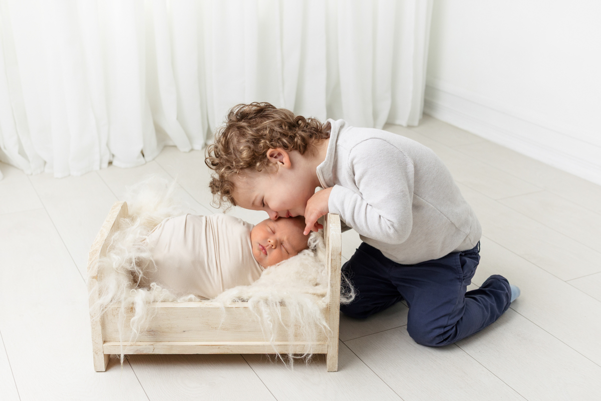 Choosing an Ottawa Newborn Photographer